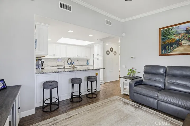 M7-161l Northwood Road, Seal Beach, California 90740