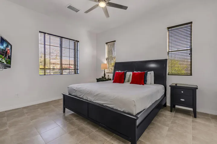 _38 50 BEDROOM FULL