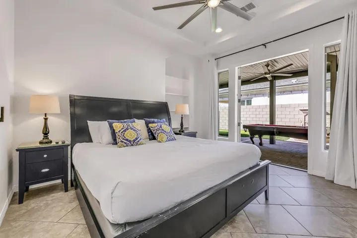 _40 54 BEDROOM FULL