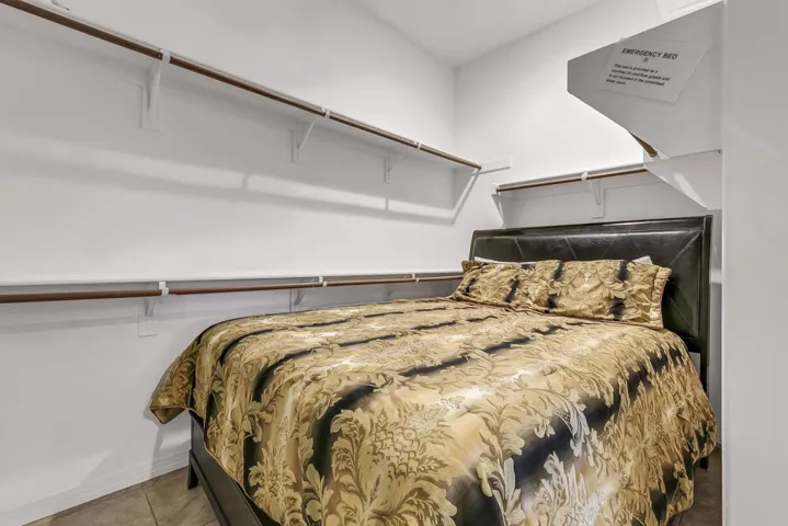 -NOT USED- 65 MASTER EXTRA ROOM FULL