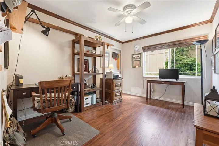 downstairs bedroom with closet