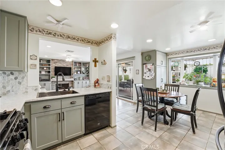 Beautiful customized kitchen