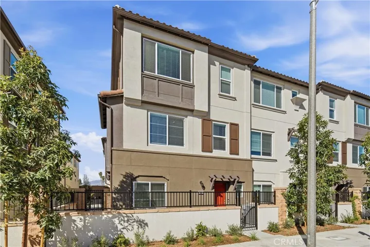 9324 Via Azul, Pico Rivera, California 90660
