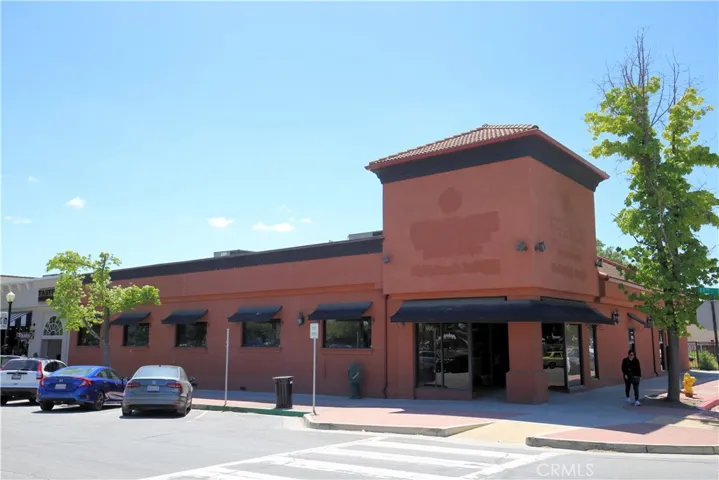 800 11th. Street, Paso Robles, California 93446