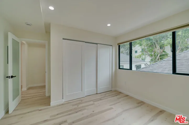 928 N San Vicente Boulevard 107, West Hollywood, California 90069