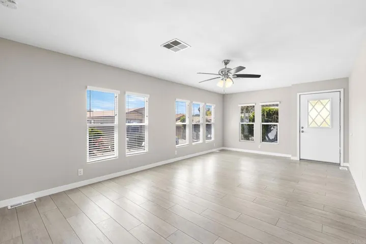 525 W El Norte Parkway Spc 206, Escondido, California 92026