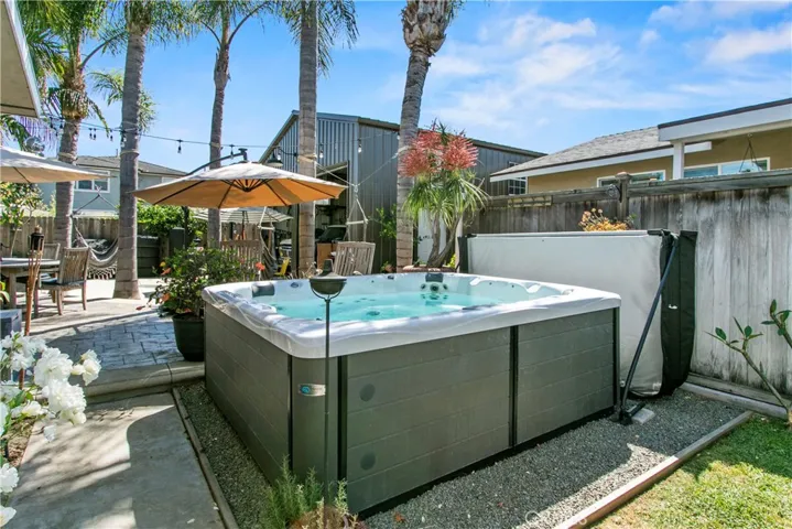 Jacuzzi