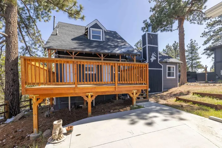 Exterior3-
