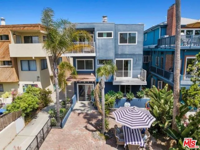 23 Buccaneer Street, Marina Del Rey, California 90292