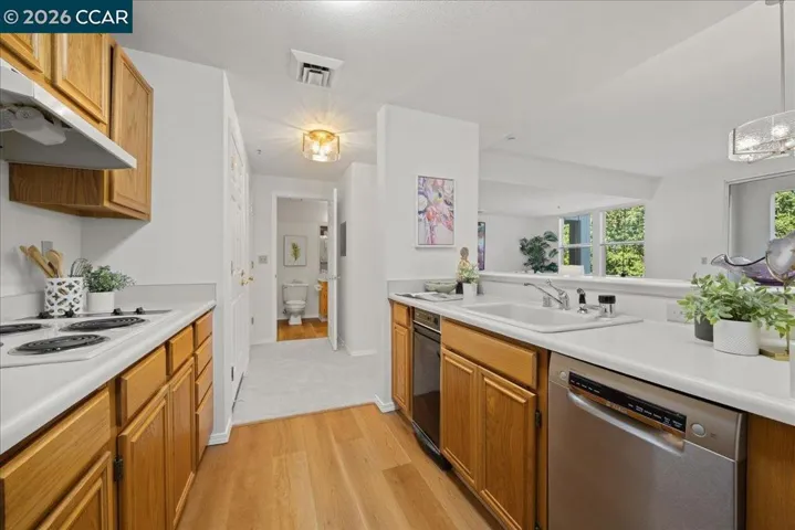 1840 Tice Creek Dr 2340, Walnut Creek, California 94595