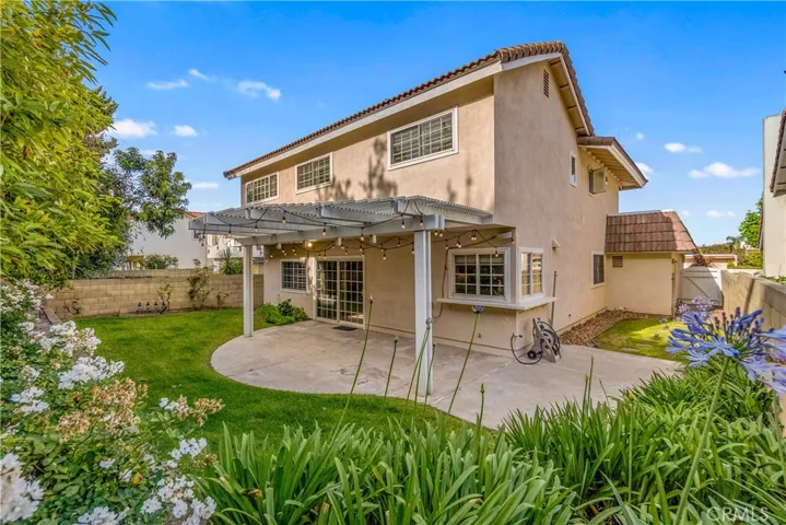 19903 Tomlee Avenue, Torrance, California 90503