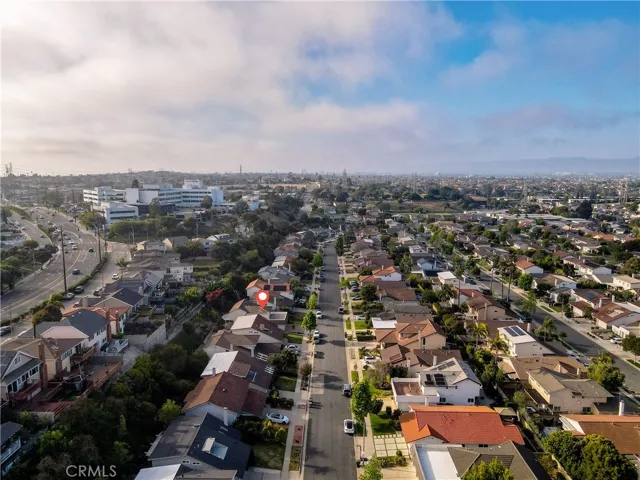 19903 Tomlee Avenue, Torrance, California 90503