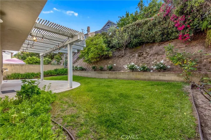 19903 Tomlee Avenue, Torrance, California 90503