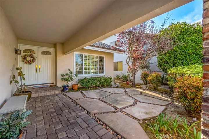 19903 Tomlee Avenue, Torrance, California 90503