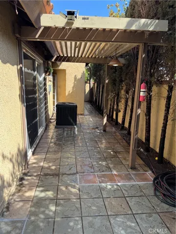 Side patio