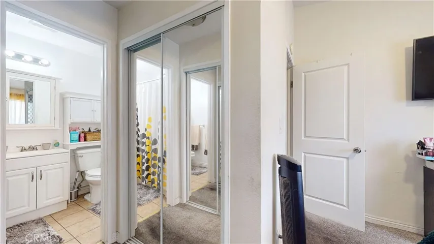 1168 E 10th 218b, Long Beach, California 90813