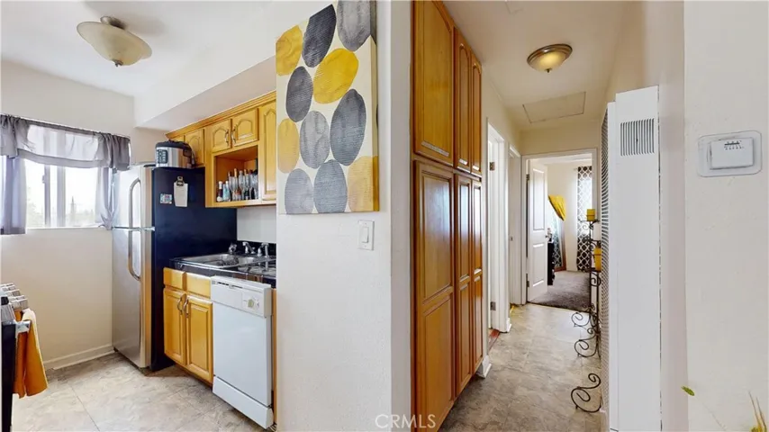 1168 E 10th 218b, Long Beach, California 90813