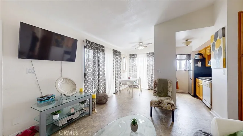 1168 E 10th 218b, Long Beach, California 90813