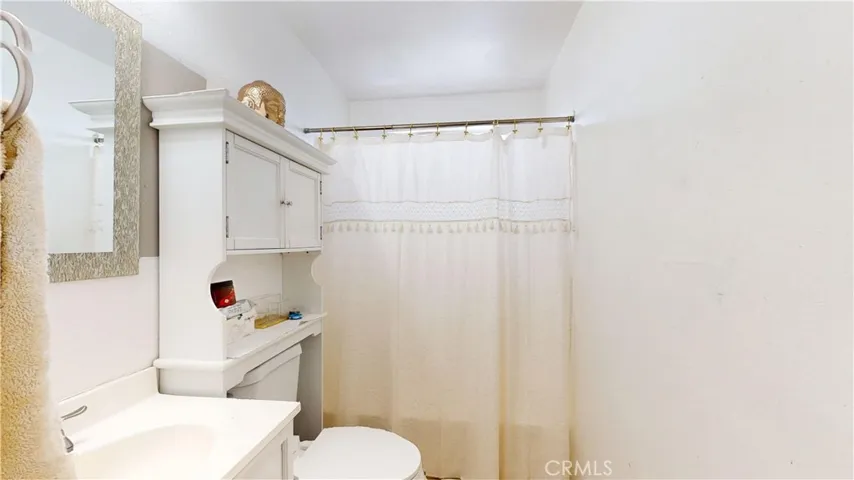 1168 E 10th 218b, Long Beach, California 90813