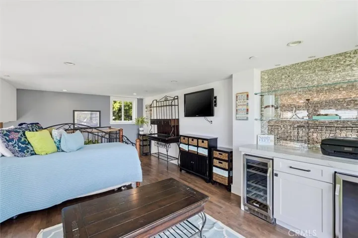 Office, bedroom, yoga... Ideas are endless!
