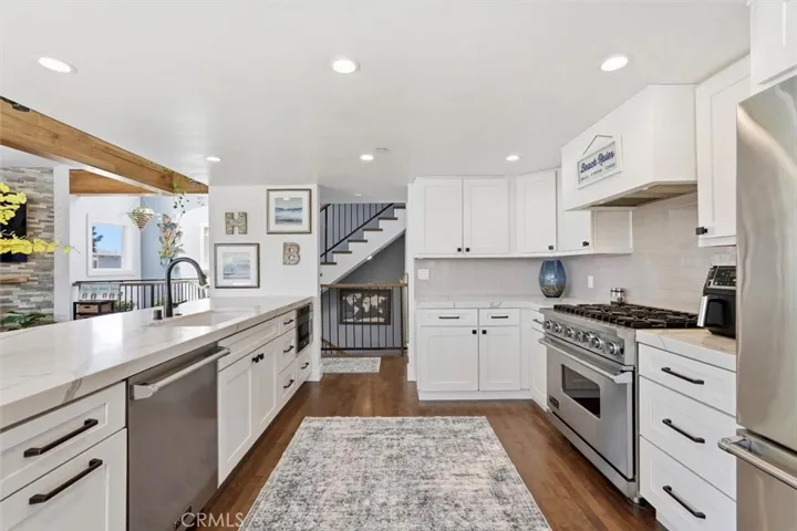 Large kitchen area