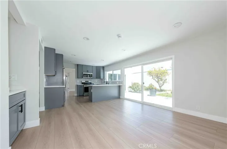 10220 El Monterey Avenue, Fountain Valley, California 92708