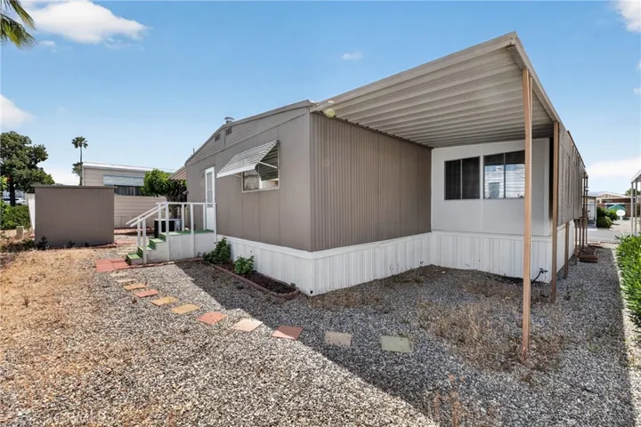 725 W Thornton Avenue 139, Hemet, California 92543