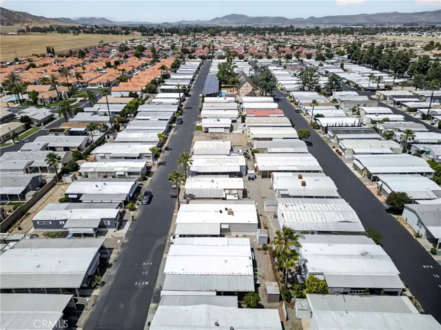 725 W Thornton Avenue 139, Hemet, California 92543