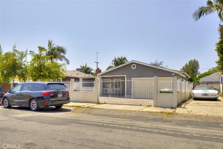 6149 Case Ave, North Hollywood, California 91606