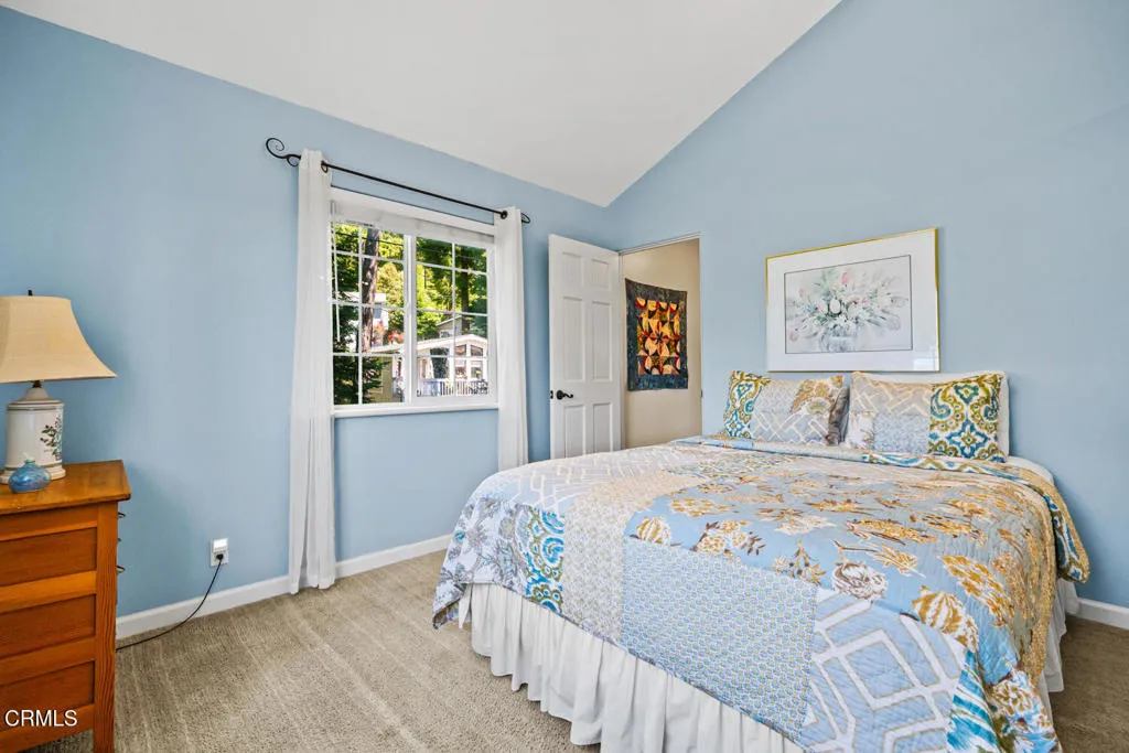 2nd level bed 1