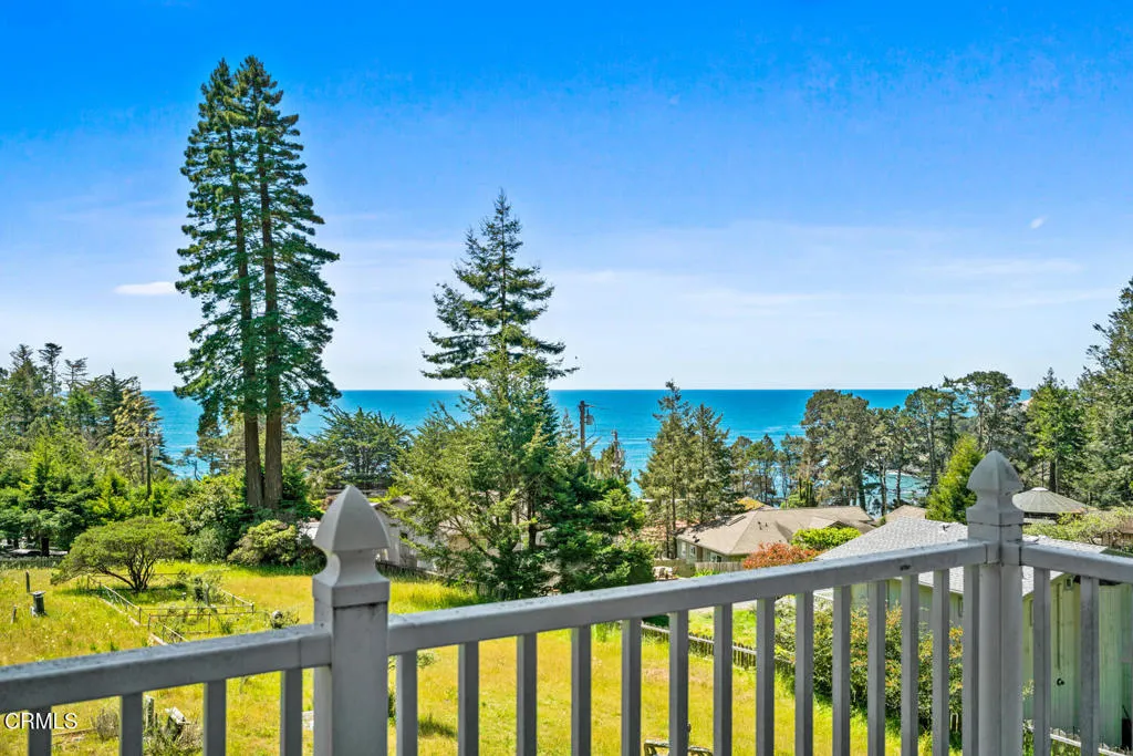 1b ocean view from top level
