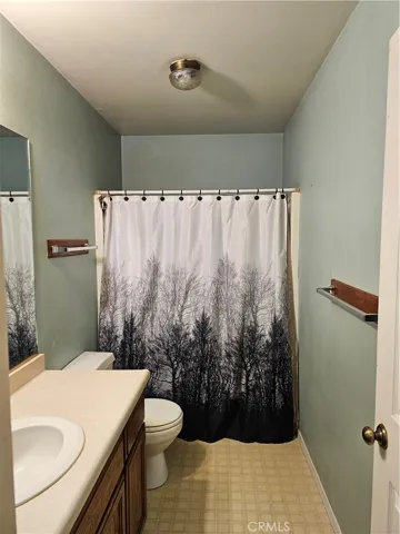Main bathroom
