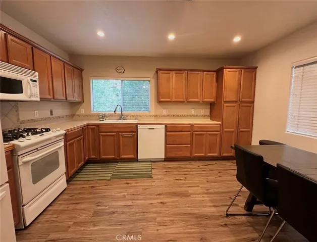 Kitchen with dining area