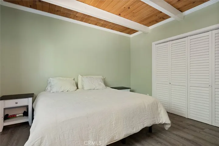 316 Pioneer Road, Lake Arrowhead, California 92352