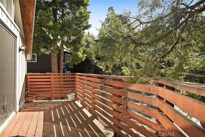316 Pioneer Road, Lake Arrowhead, California 92352