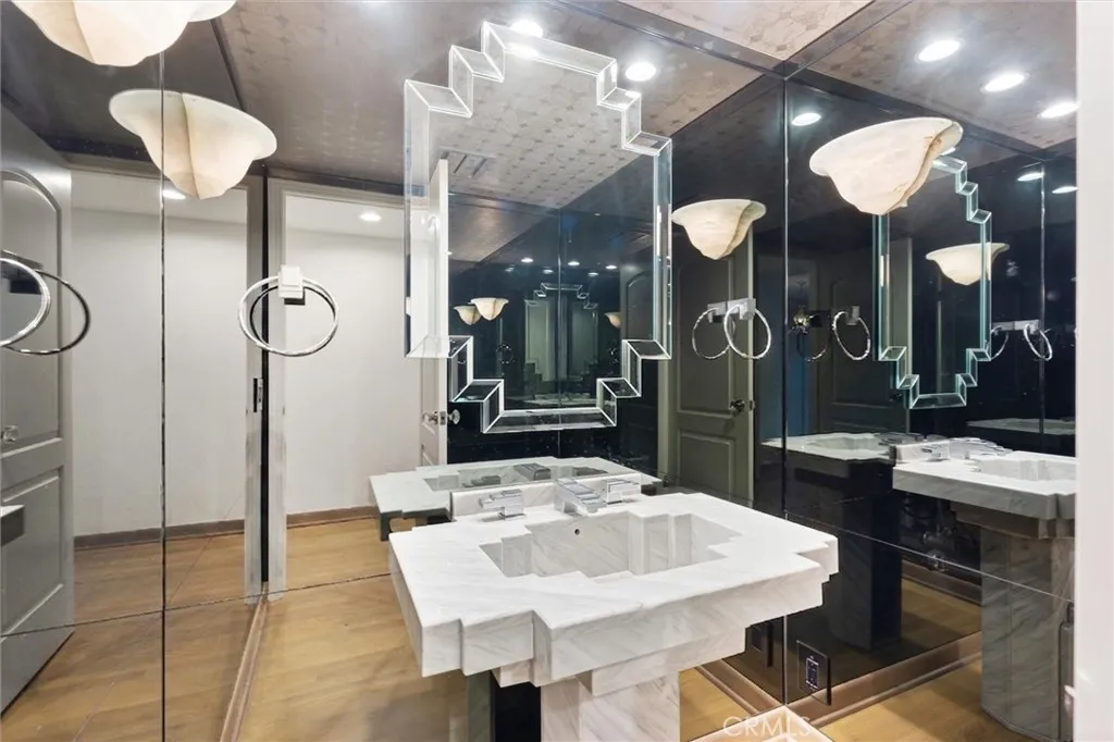 Main level powder room
