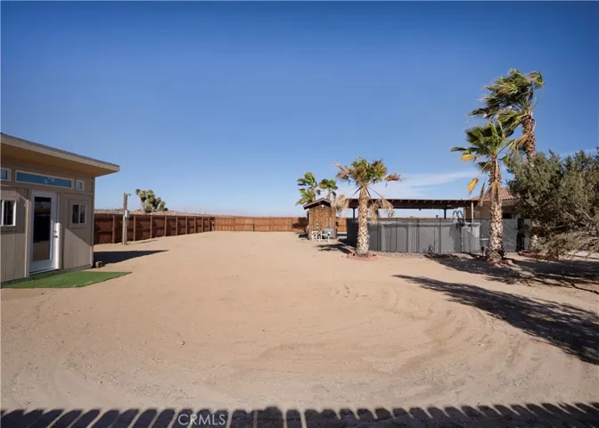 60718 Belfair Drive, Joshua Tree, California 92252