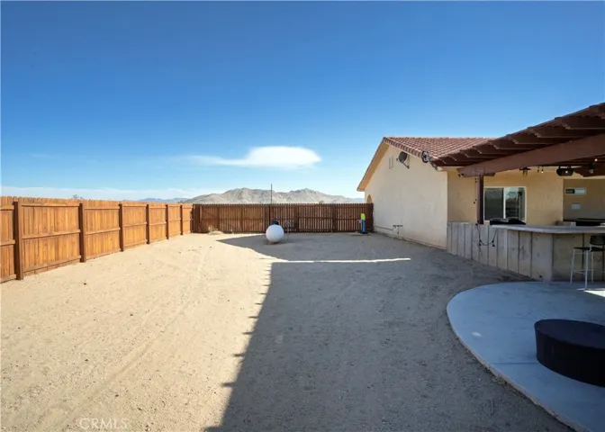 60718 Belfair Drive, Joshua Tree, California 92252
