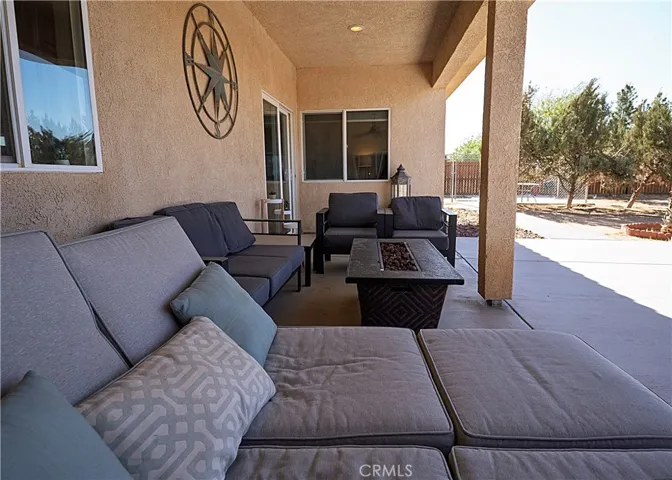 60718 Belfair Drive, Joshua Tree, California 92252