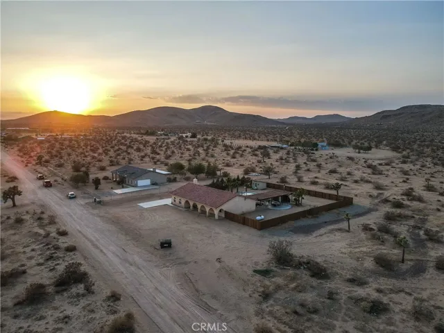 60718 Belfair Drive, Joshua Tree, California 92252