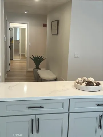 15150 Dickens Ave 203, Sherman Oaks, California 91403