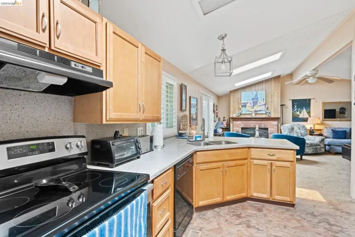 191 Oxbow Marina Dr, Isleton, California 95641