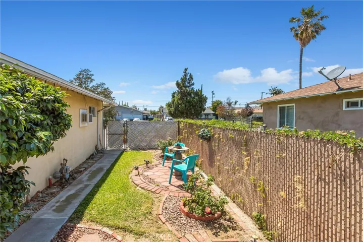 10721 Claremont Avenue, Bloomington, California 92316