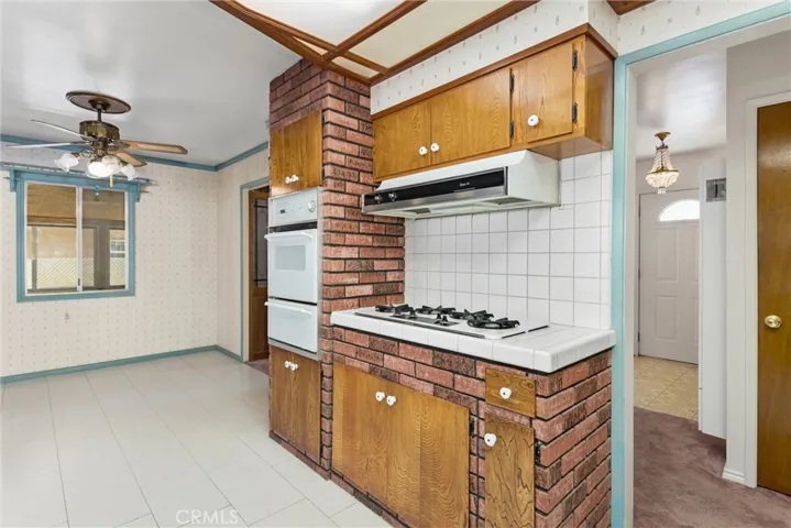 10721 Claremont Avenue, Bloomington, California 92316