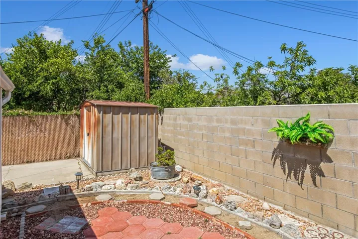10721 Claremont Avenue, Bloomington, California 92316