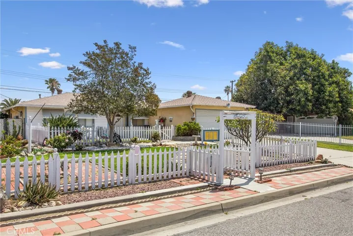 10721 Claremont Avenue, Bloomington, California 92316
