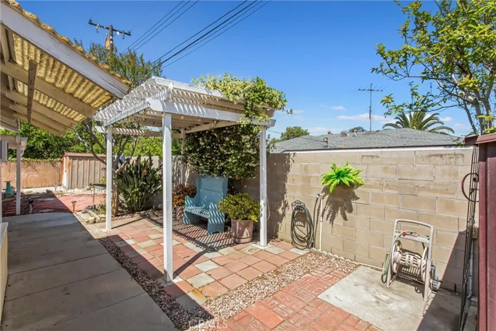 10721 Claremont Avenue, Bloomington, California 92316
