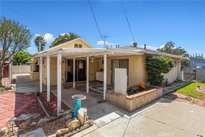 10721 Claremont Avenue, Bloomington, California 92316
