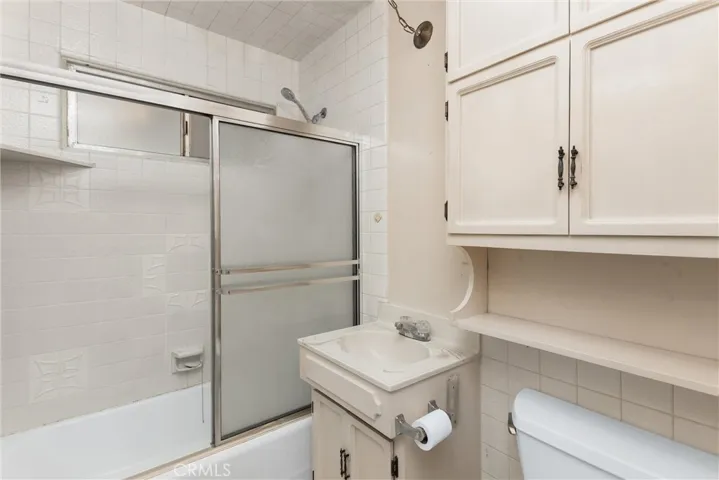 10721 Claremont Avenue, Bloomington, California 92316