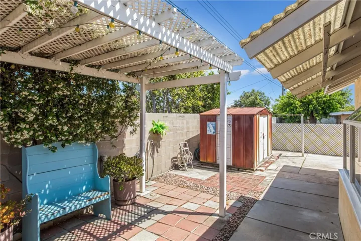 10721 Claremont Avenue, Bloomington, California 92316